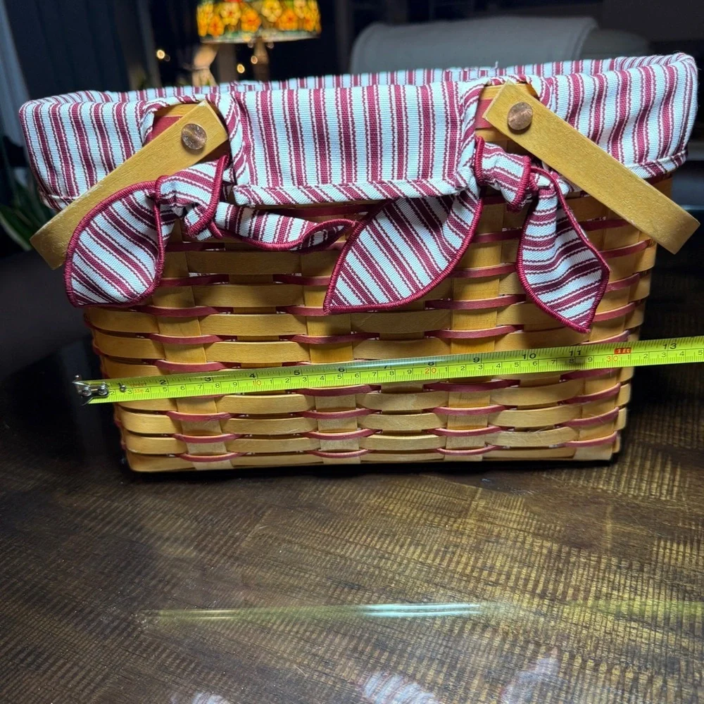 Longaberger 1998 Sweetheart Red Cherished Memories Basket &Cloth Liner Protector - Picture 11 of 13